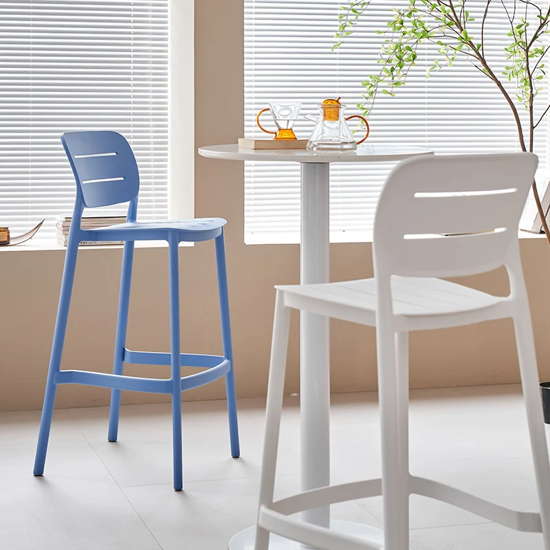 Luxury Plastic Bar Chairs Stac - Outdoor Furniture Europe recension och pris